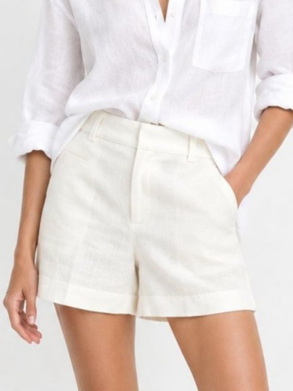 Ann Taylor Signature Shorts White 6"Inseam size 0 NEW